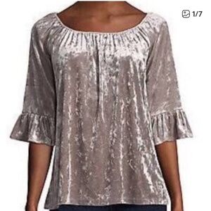 Like New Beach Lunch Lounge Velour Off the Shoulder Top with Ruffled Sleeves